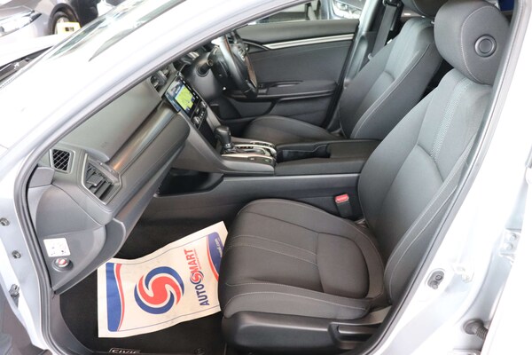 Used Honda Civic 2017 for sale - 74387380: Photo 33