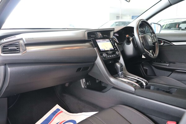 Used Honda Civic 2017 for sale - 74387380: Photo 35