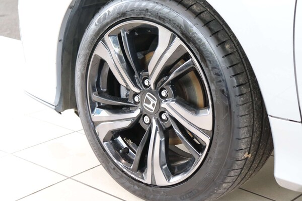 Used Honda Civic 2017 for sale - 74387380: Photo 89