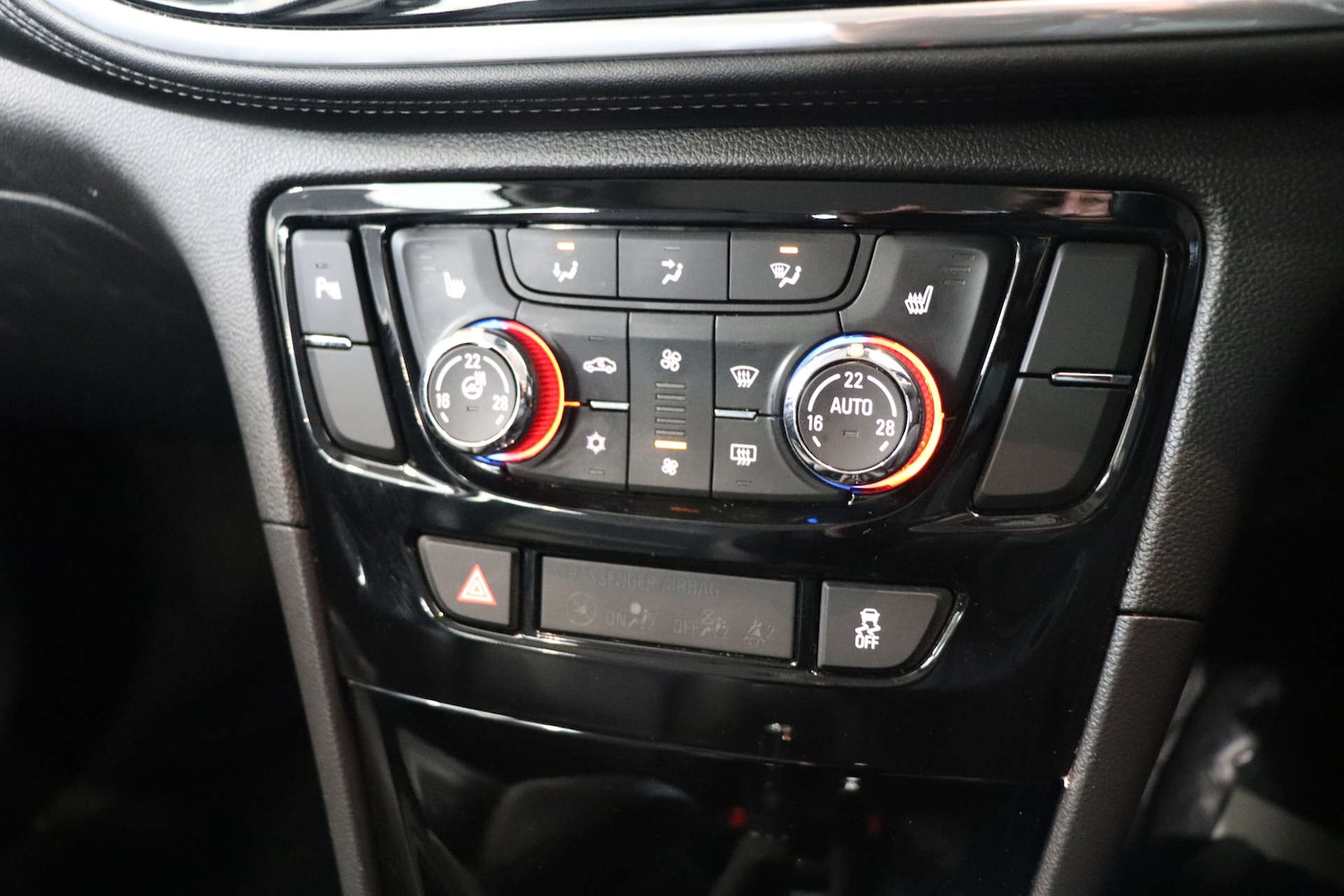 Used Vauxhall Mokka X 2019 for sale - 76331491: Photo 45