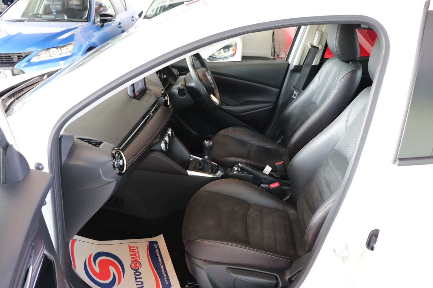 Used Mazda Mazda2 2017 for sale - 76277474: Photo 33