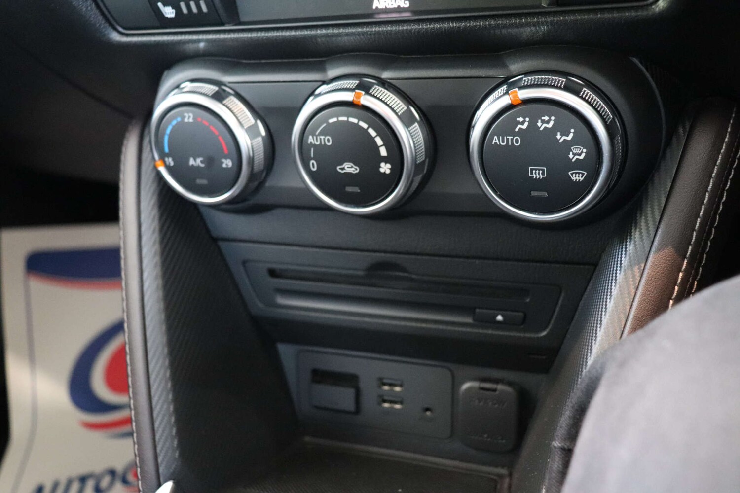 Used Mazda Mazda2 2017 for sale - 76277474: Photo 44