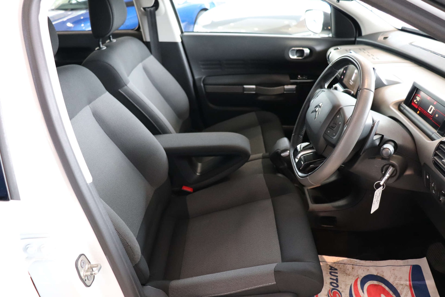 Used Citroen C4 Cactus 2017 for sale - 77616140: Photo 18