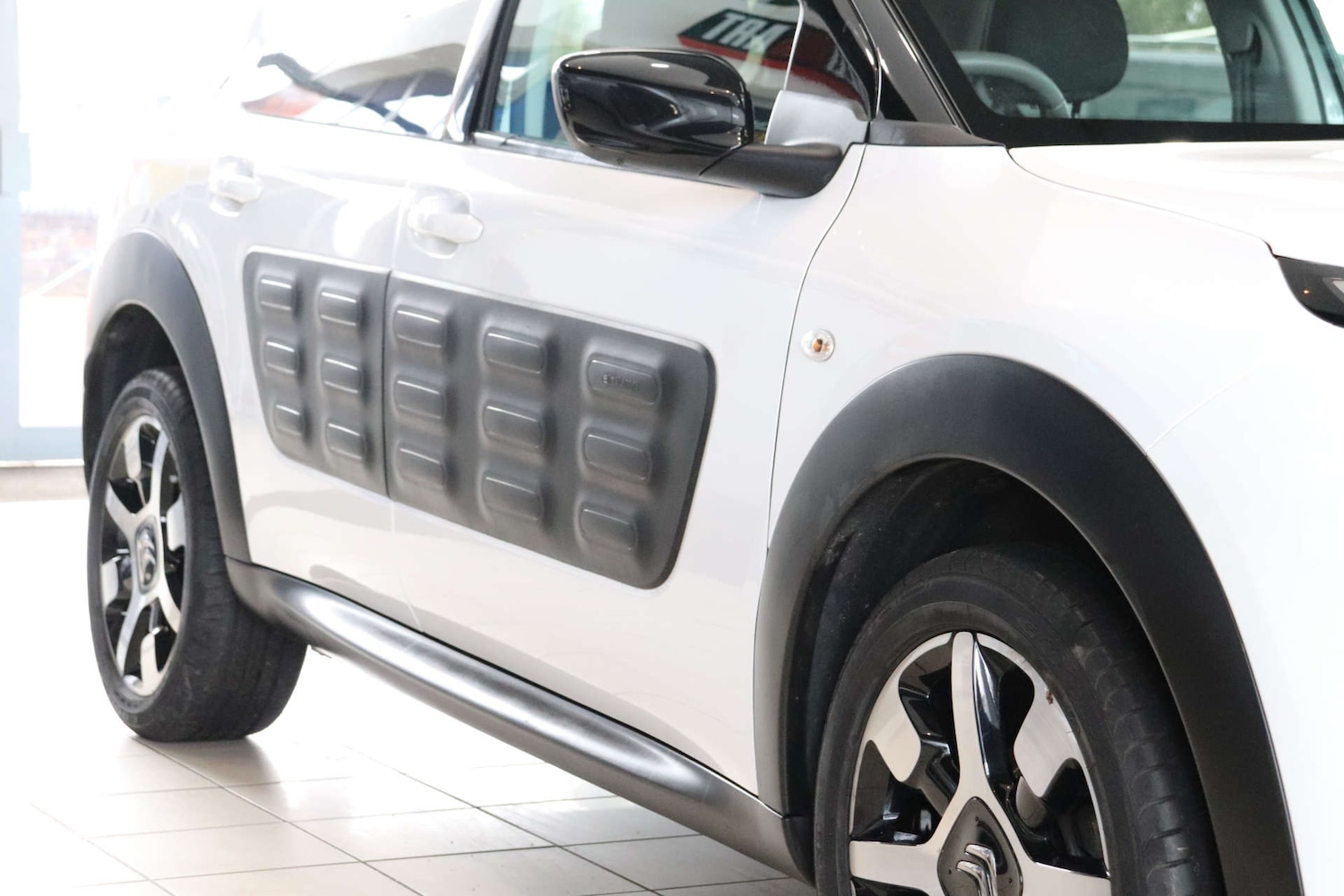 Used Citroen C4 Cactus 2017 for sale - 77616140: Photo 58