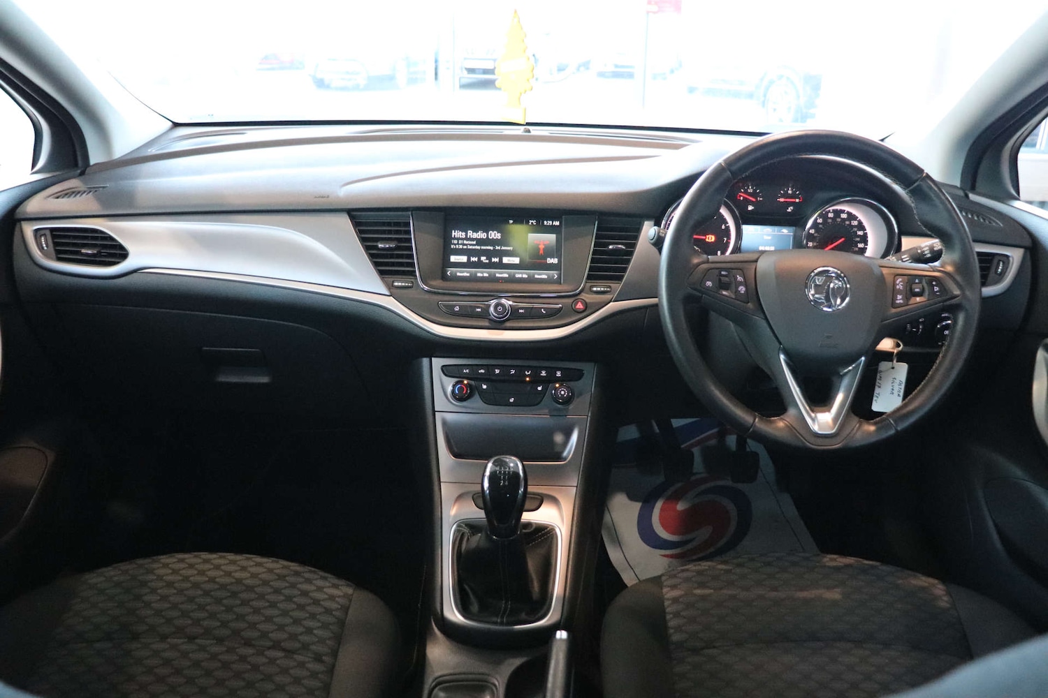 Used Vauxhall Astra 2017 for sale - 77094211: Photo 3