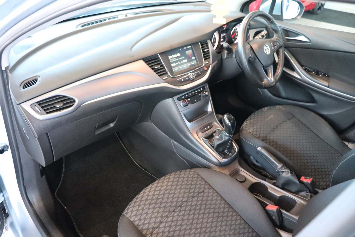 Used Vauxhall Astra 2017 for sale - 77094211: Photo 32