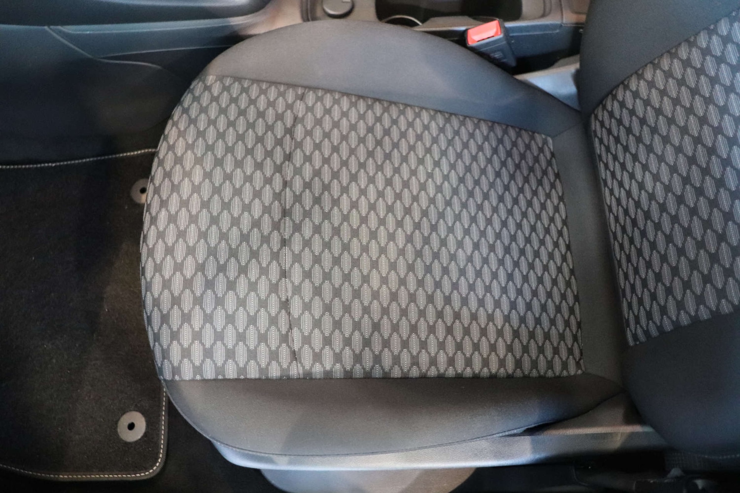 Used Vauxhall Astra 2017 for sale - 77094211: Photo 38