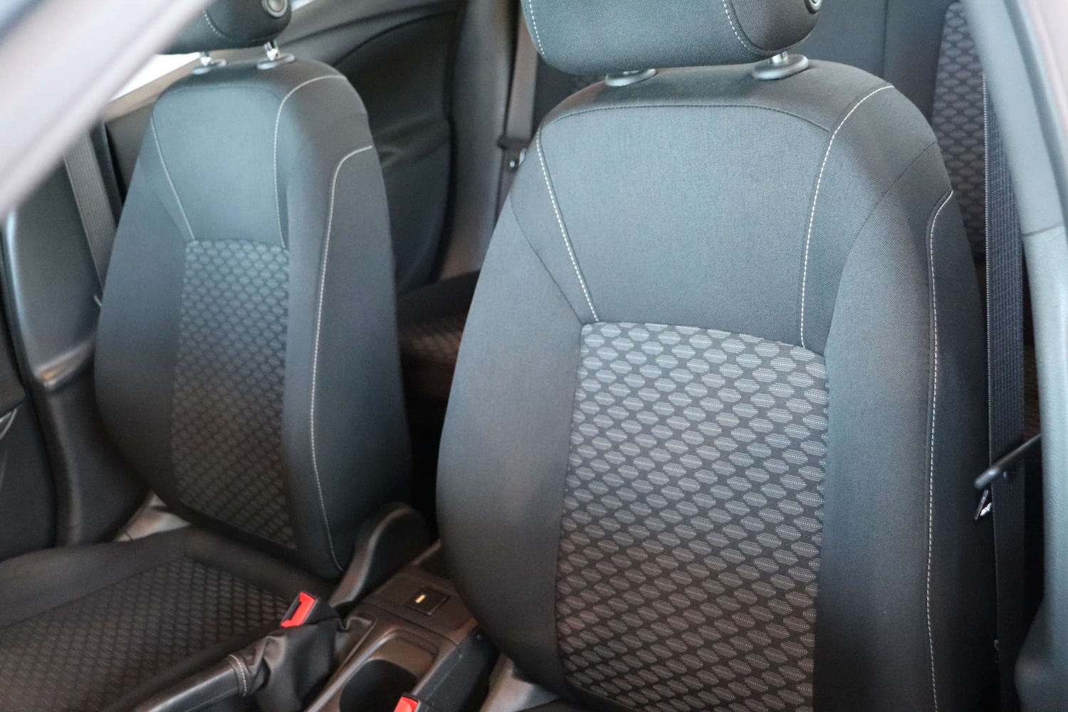 Used Vauxhall Astra 2017 for sale - 77094211: Photo 39