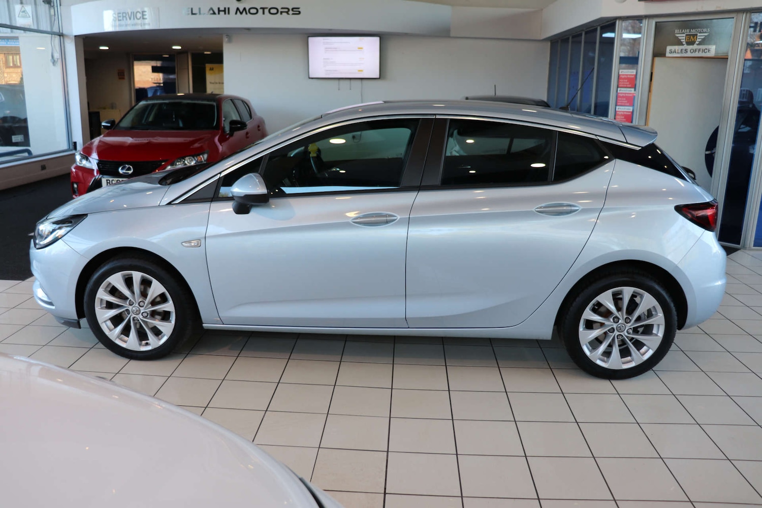 Used Vauxhall Astra 2017 for sale - 77094211: Photo 5