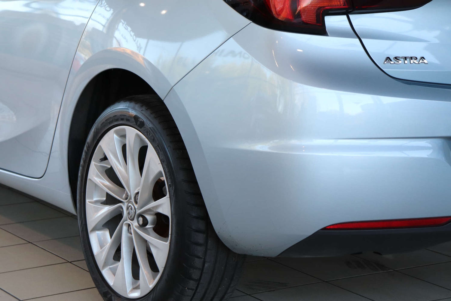 Used Vauxhall Astra 2017 for sale - 77094211: Photo 70