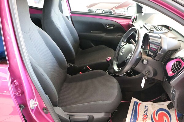 Used Toyota AYGO 2019 for sale - 76005228: Photo 18