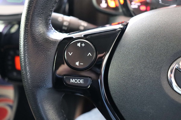 Used Toyota AYGO 2019 for sale - 76005228: Photo 47
