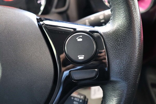 Used Toyota AYGO 2019 for sale - 76005228: Photo 49
