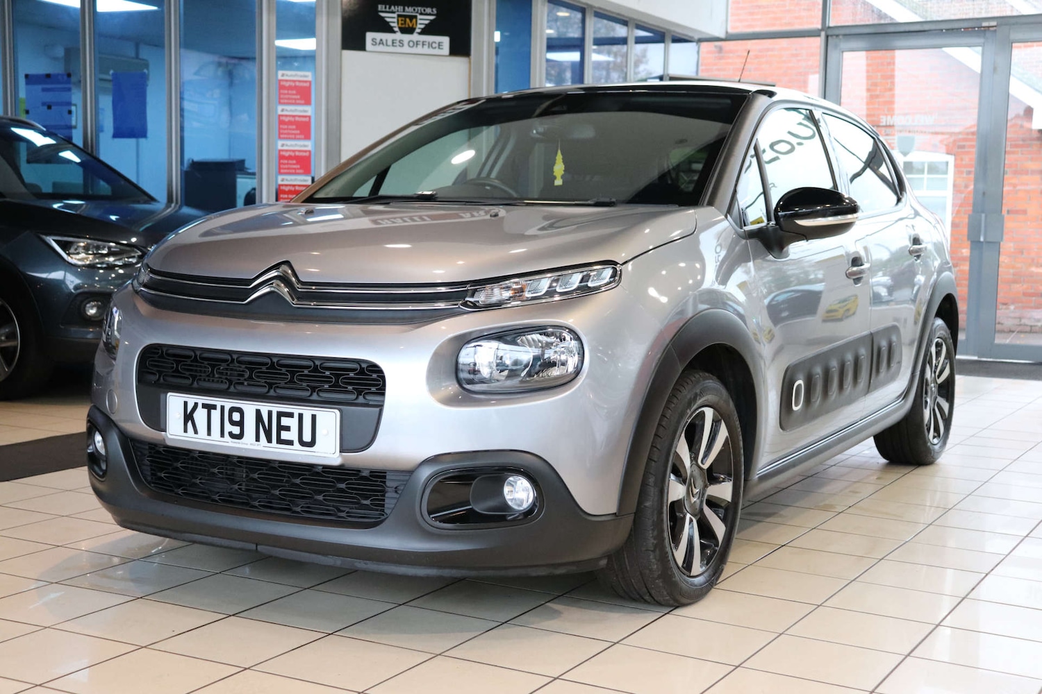 Used Citroen C3 2019 for sale - 76757126: Photo 2