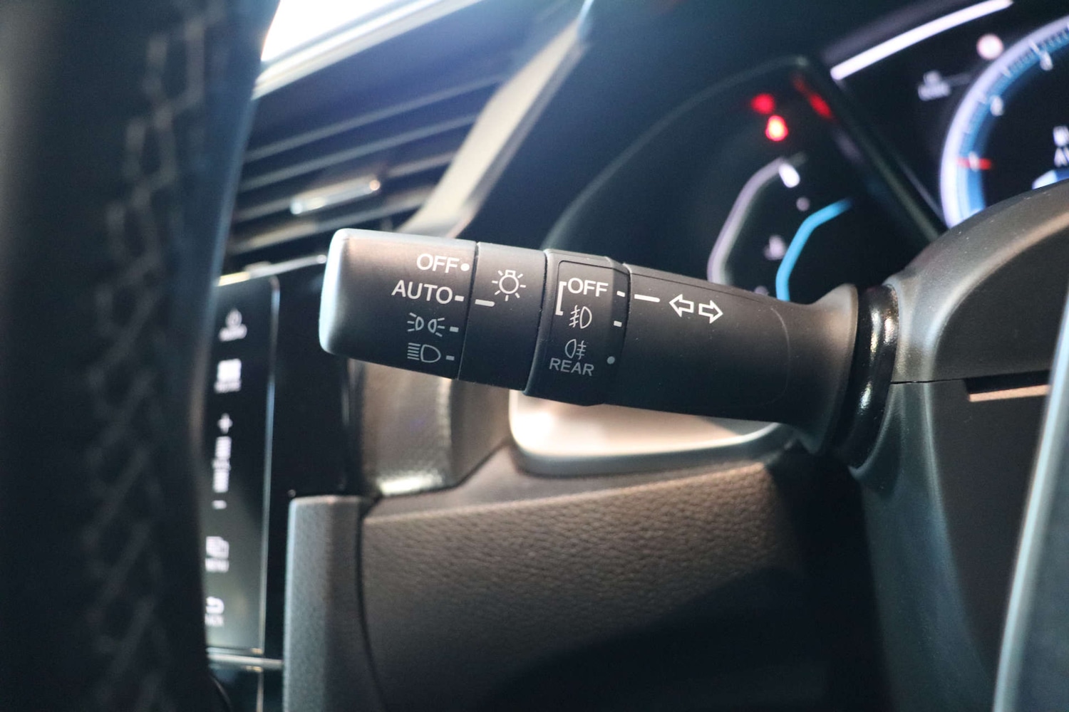 Used Honda Civic 2018 for sale - 77022665: Photo 51