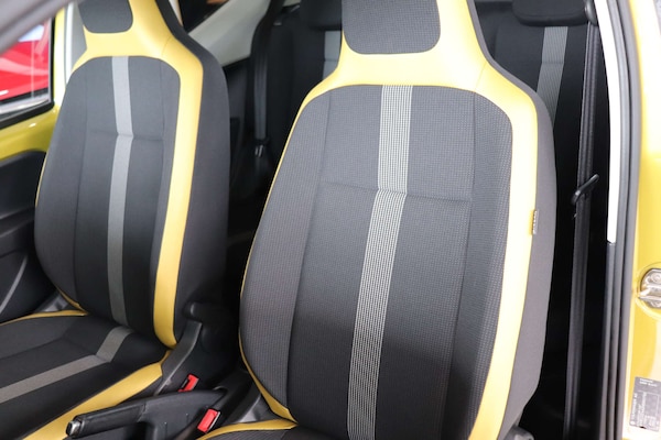 Used Volkswagen up! 2016 for sale - 74896993: Photo 35