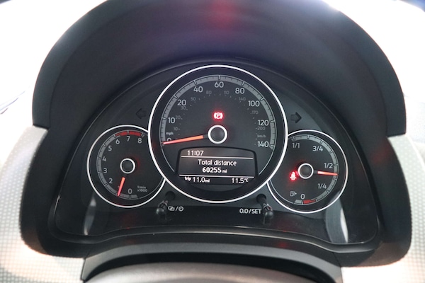 Used Volkswagen up! 2016 for sale - 74896993: Photo 37