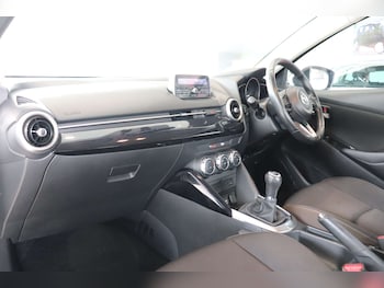 Used Mazda Mazda2 2020 for sale - 75513332: Photo