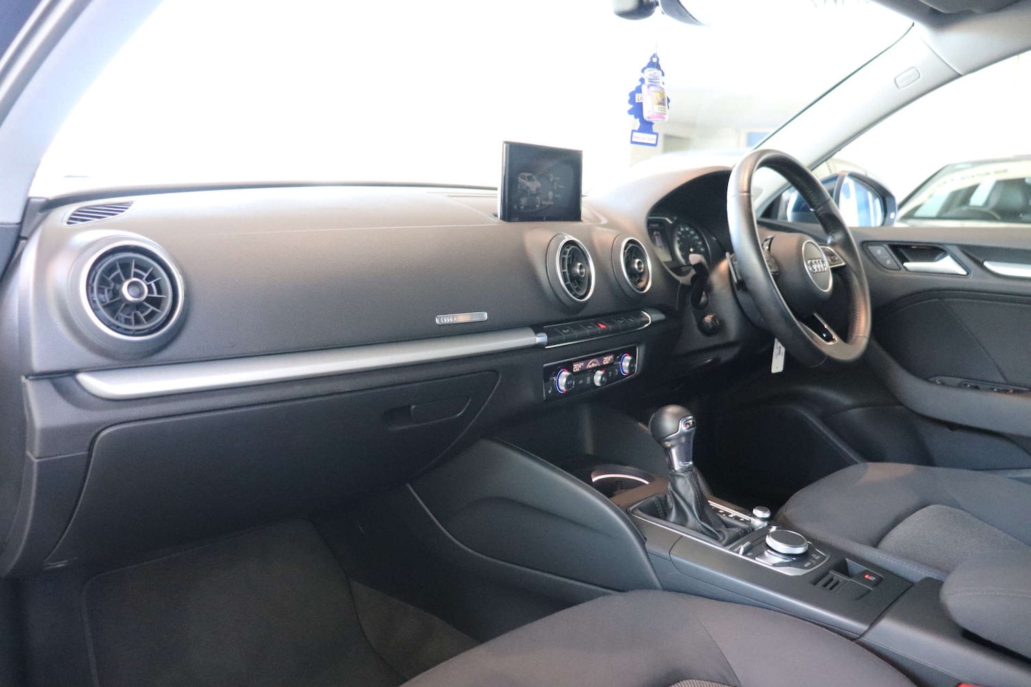 Used Audi A3 2016 for sale - 76182616: Photo 4