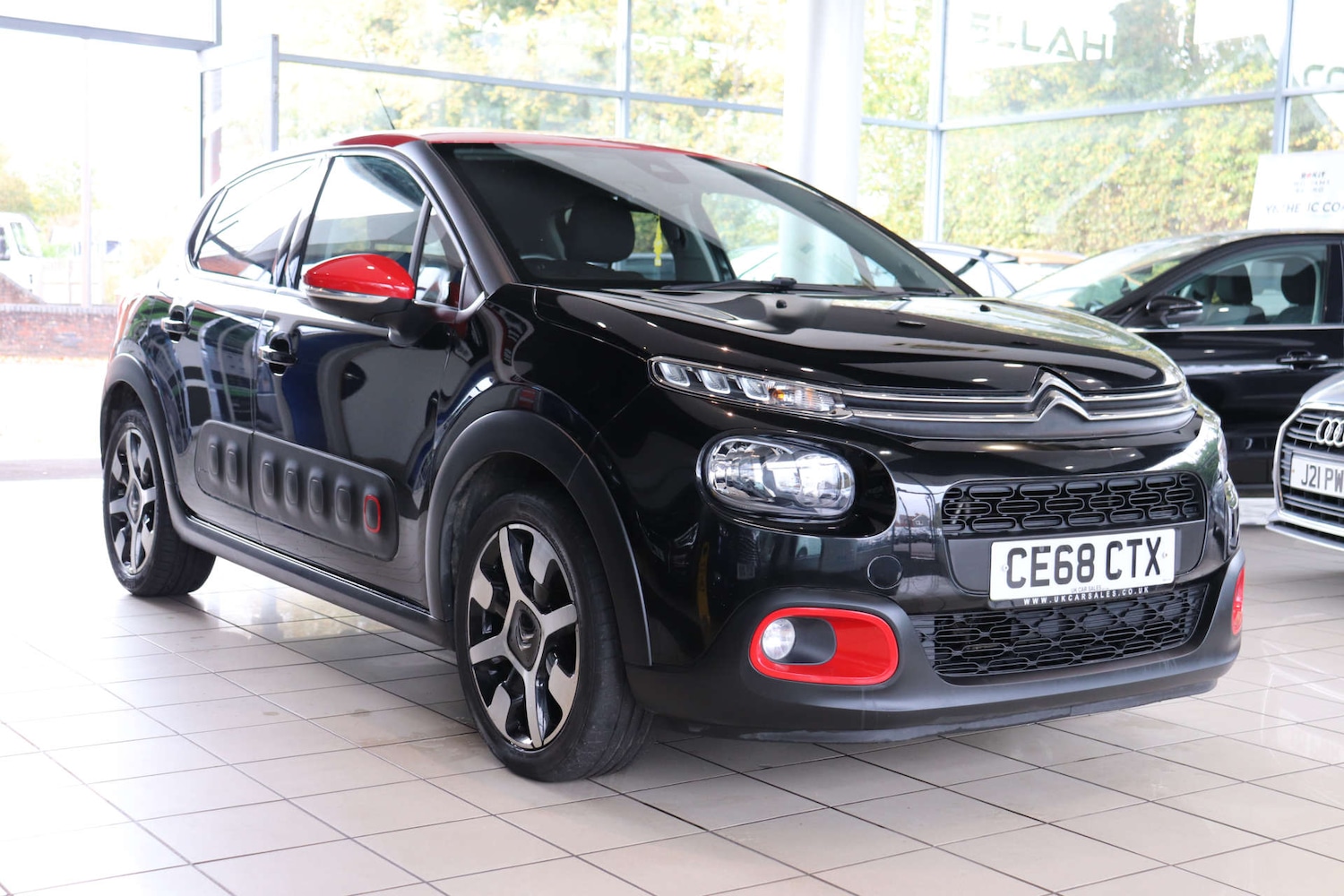 Used Citroen C3 2018 for sale - 76414902: Photo 10