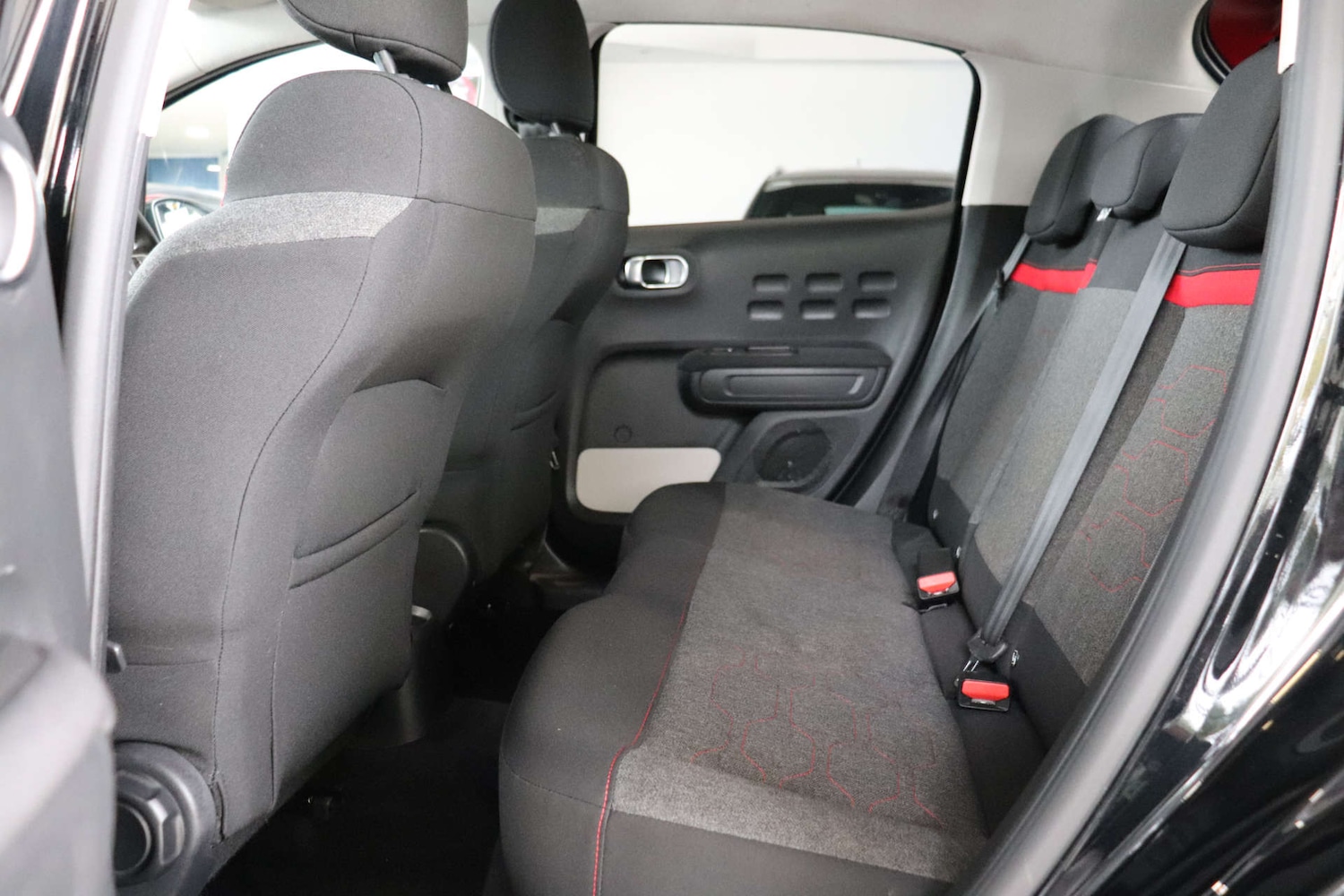 Used Citroen C3 2018 for sale - 76414902: Photo 30