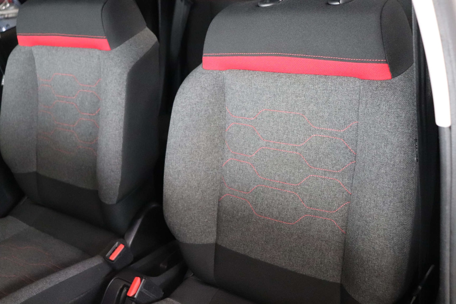 Used Citroen C3 2018 for sale - 76414902: Photo 39