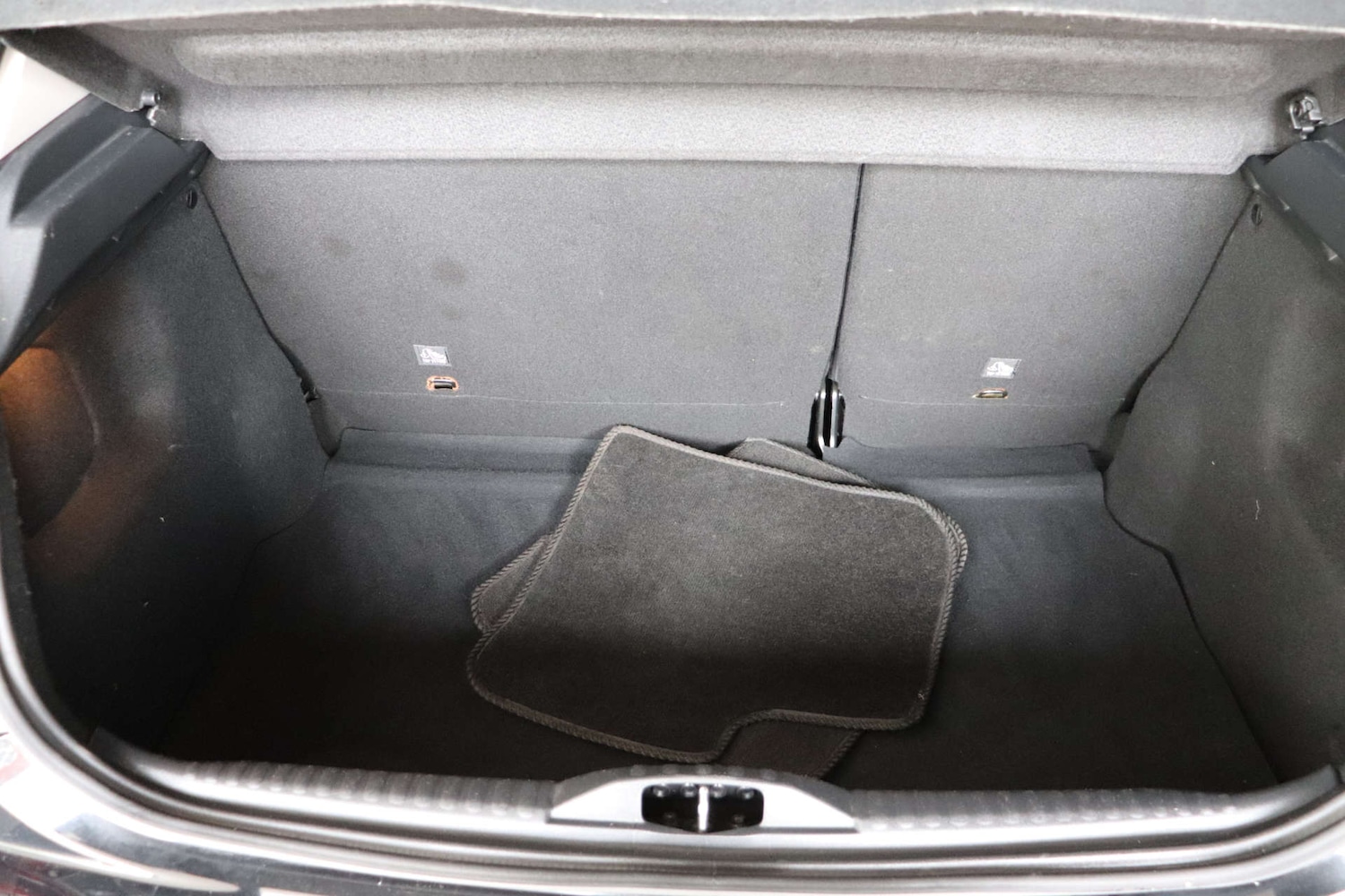 Used Citroen C3 2018 for sale - 76414902: Photo 56