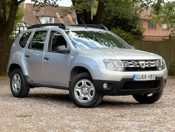 Used Dacia Duster 2018 for sale - 79618119: Photo
