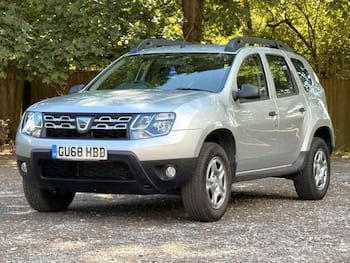 Used Dacia Duster 2018 for sale - 79618119: Photo