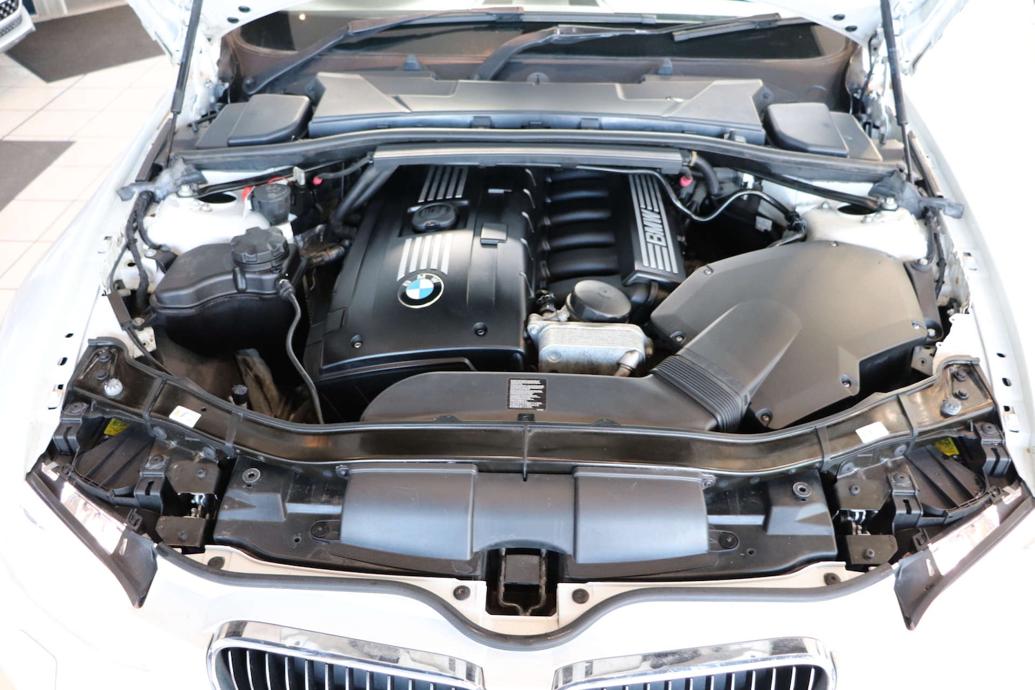 Used BMW 3 Series 2013 for sale - 78061460: Photo 54