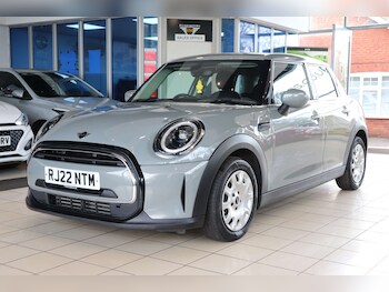 Used MINI Hatch 2022 for sale - 77313725: Photo