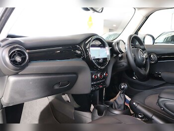 Used MINI Hatch 2022 for sale - 77313725: Photo