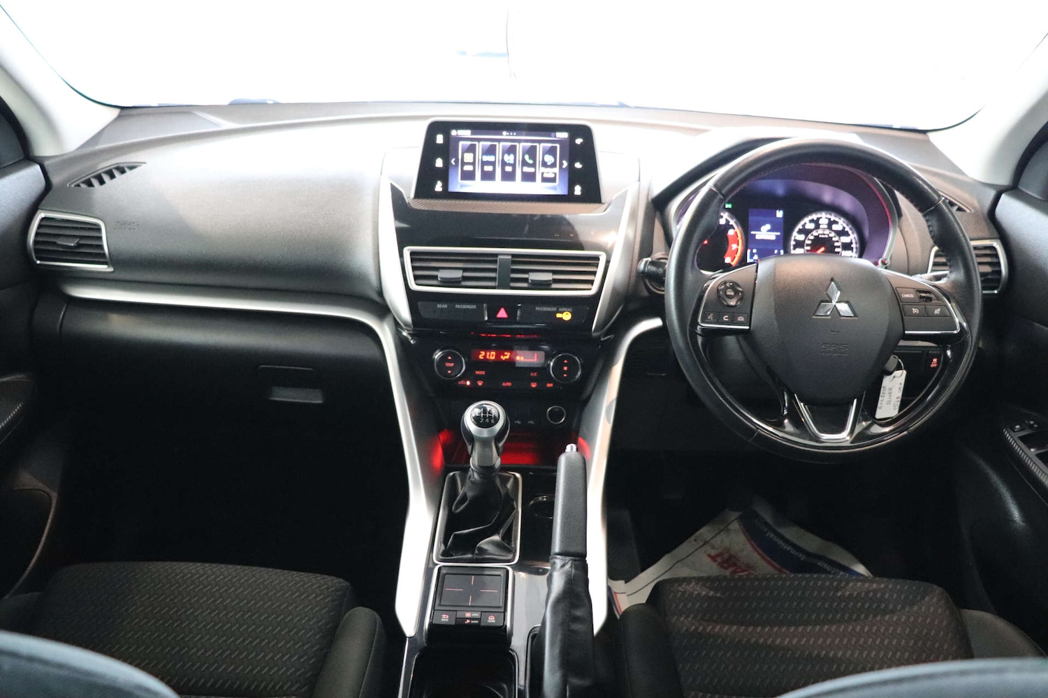 Used Mitsubishi Eclipse Cross 2019 for sale - 76600668: Photo 3