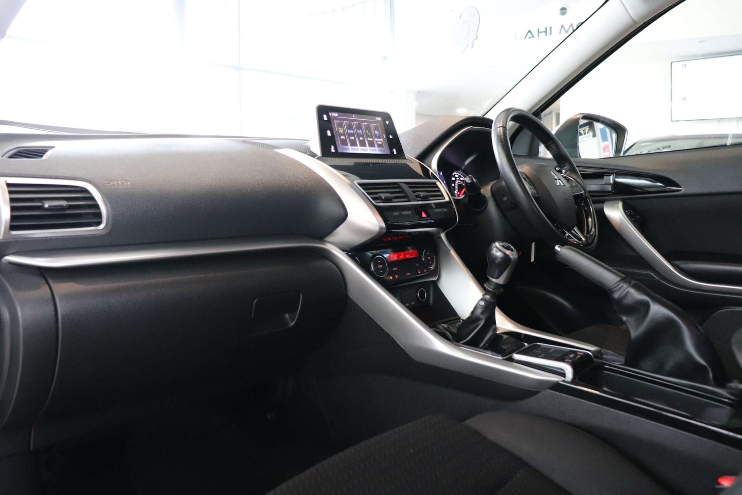 Used Mitsubishi Eclipse Cross 2019 for sale - 76600668: Photo 35