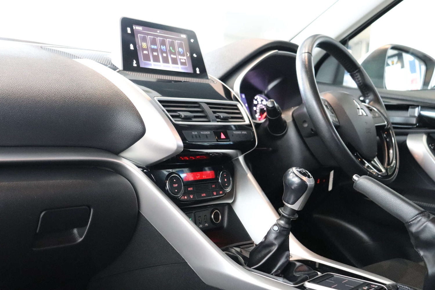 Used Mitsubishi Eclipse Cross 2019 for sale - 76600668: Photo 37