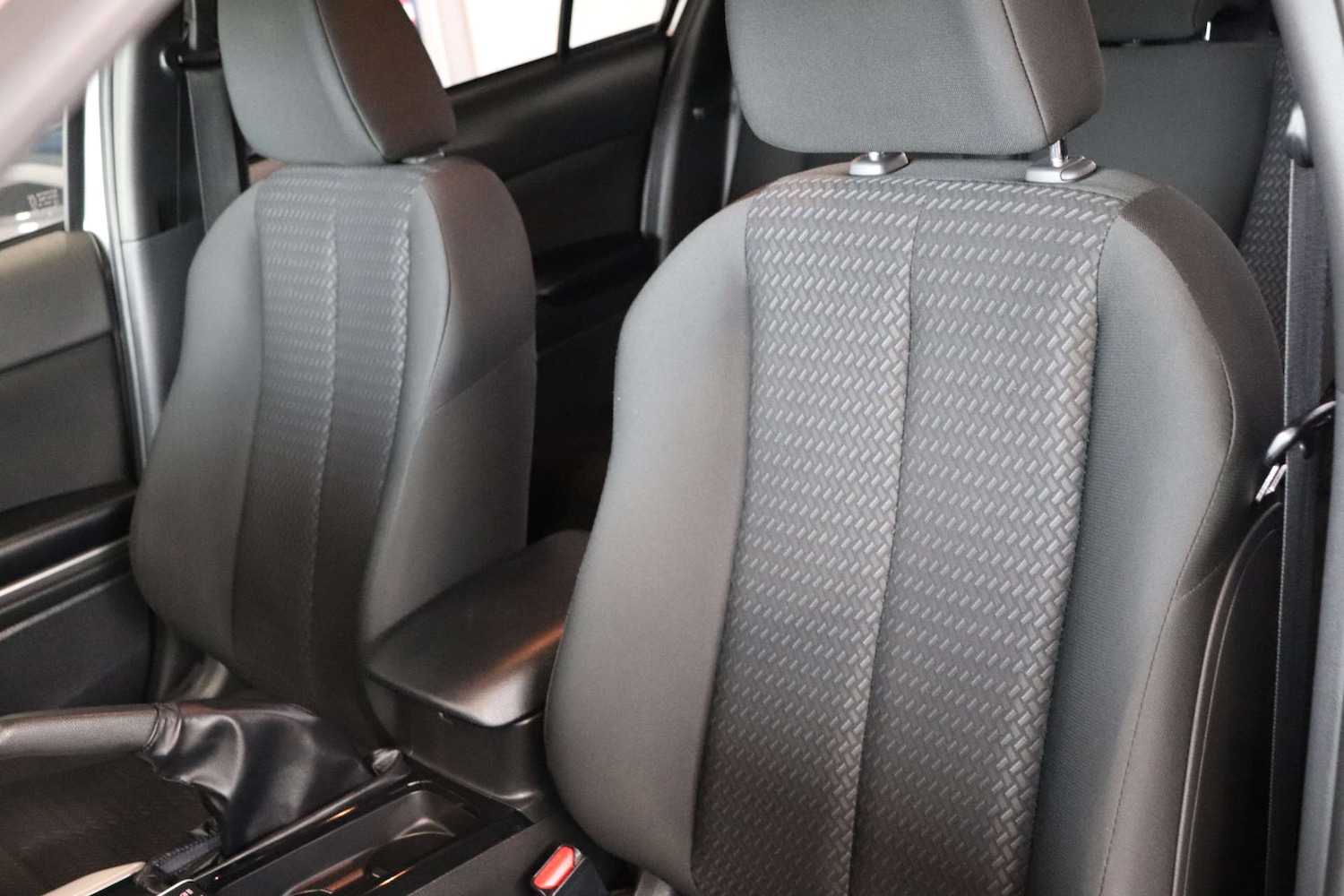 Used Mitsubishi Eclipse Cross 2019 for sale - 76600668: Photo 39