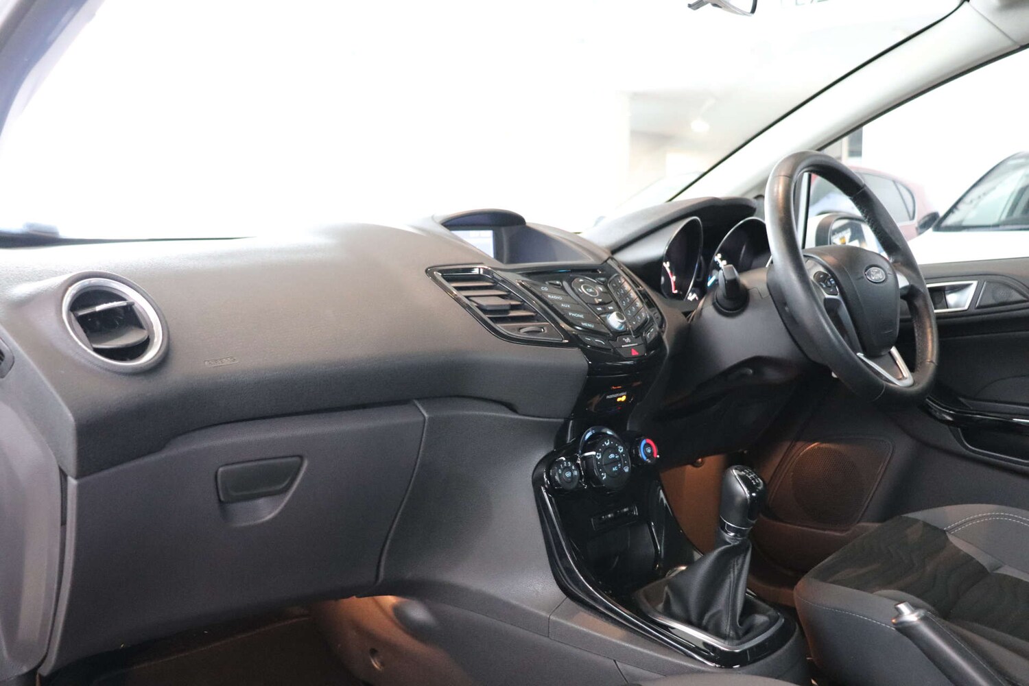 Used Ford Fiesta 2017 for sale - 77583893: Photo 34