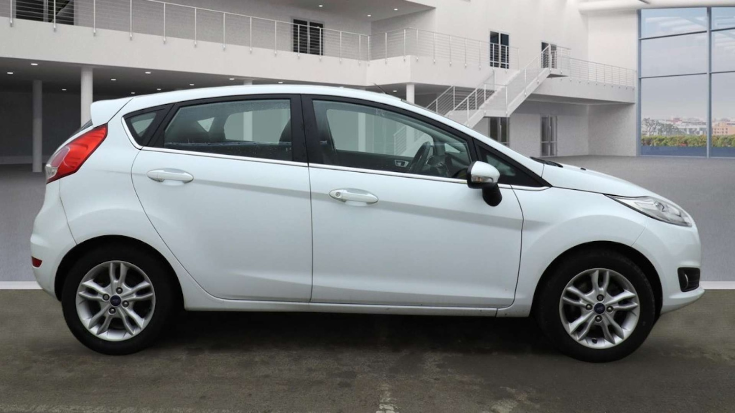 Used Ford Fiesta 2017 for sale - 77583893: Photo 5