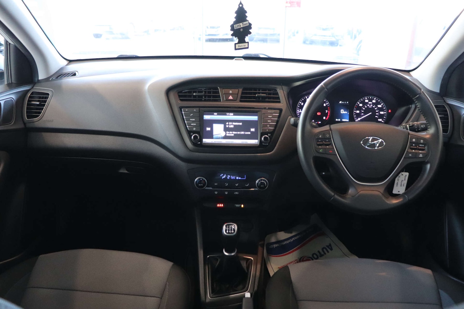 Used Hyundai i20 2017 for sale - 76830929: Photo 14