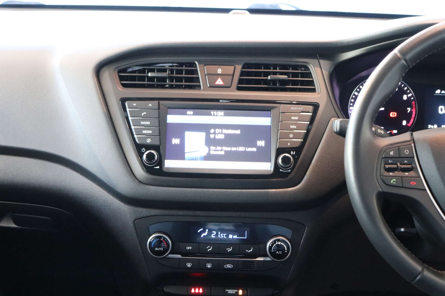 Used Hyundai i20 2017 for sale - 76830929: Photo 15