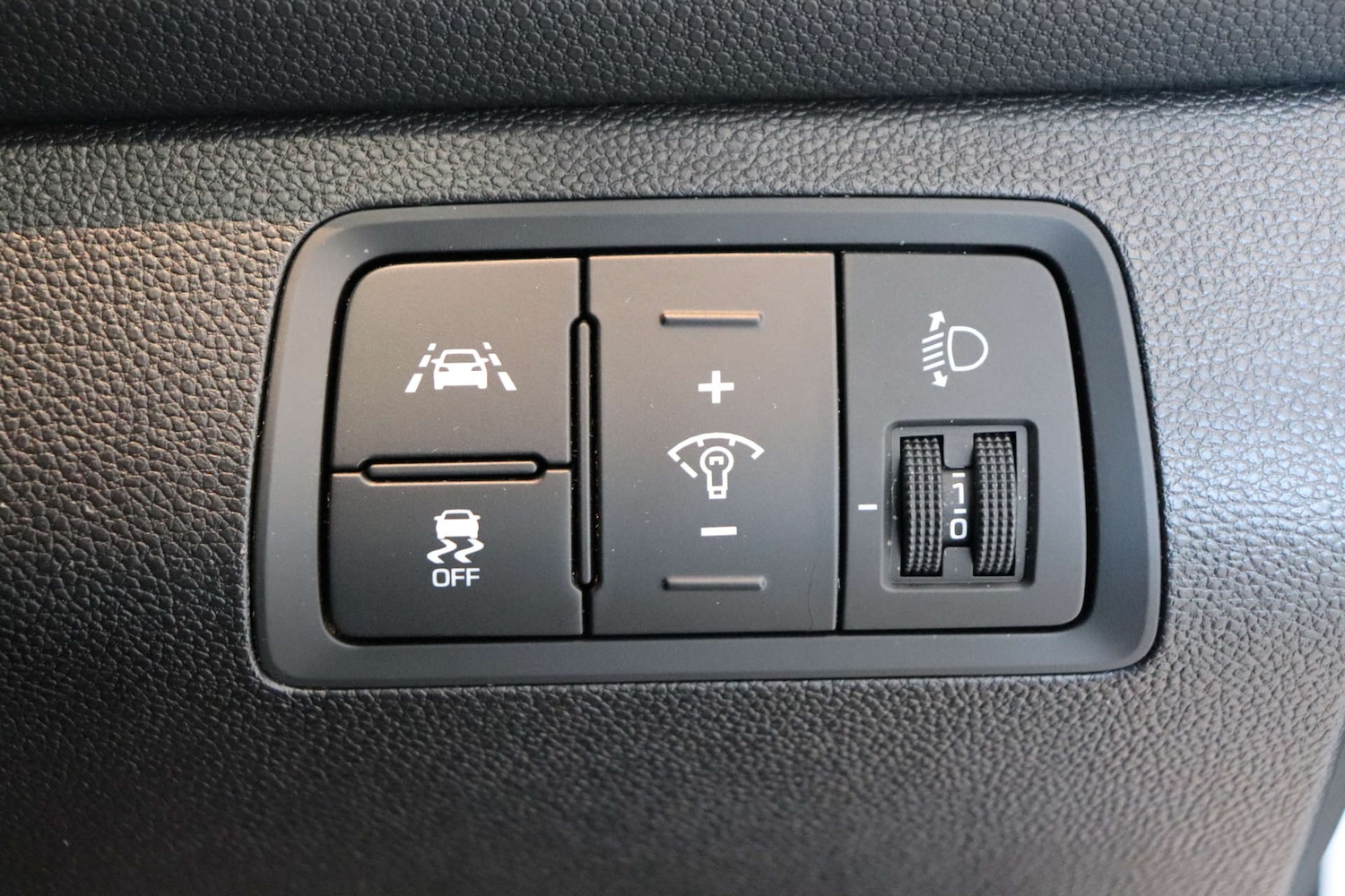 Used Hyundai i20 2017 for sale - 76830929: Photo 54