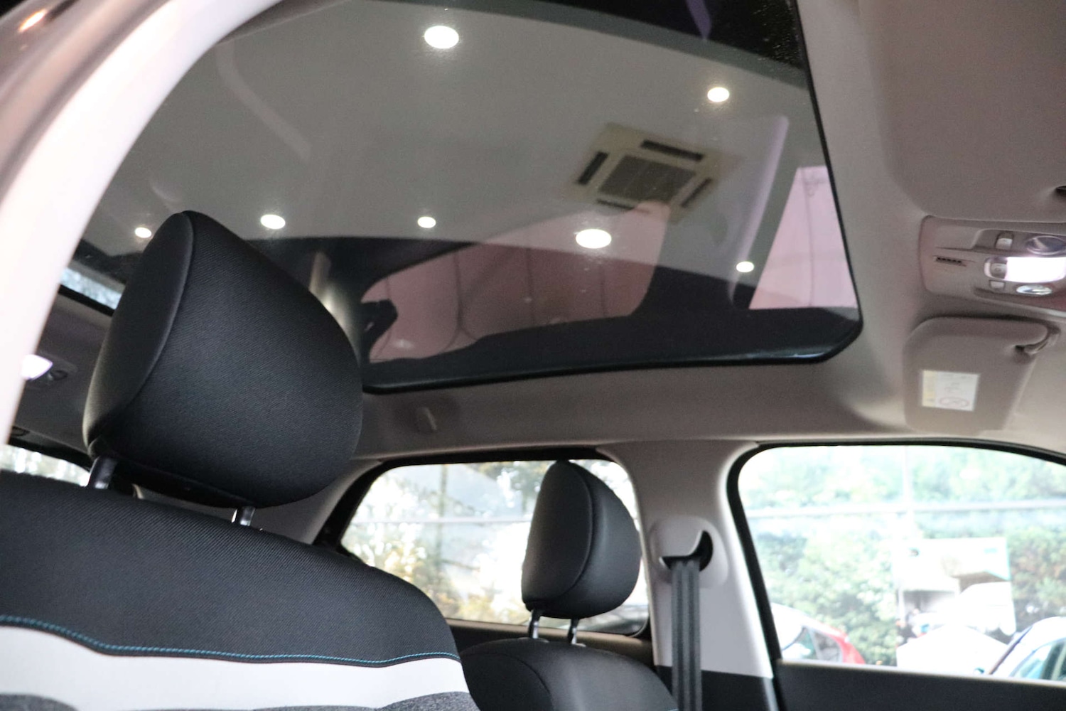 Used Citroen C4 Cactus 2018 for sale - 76751458: Photo 22