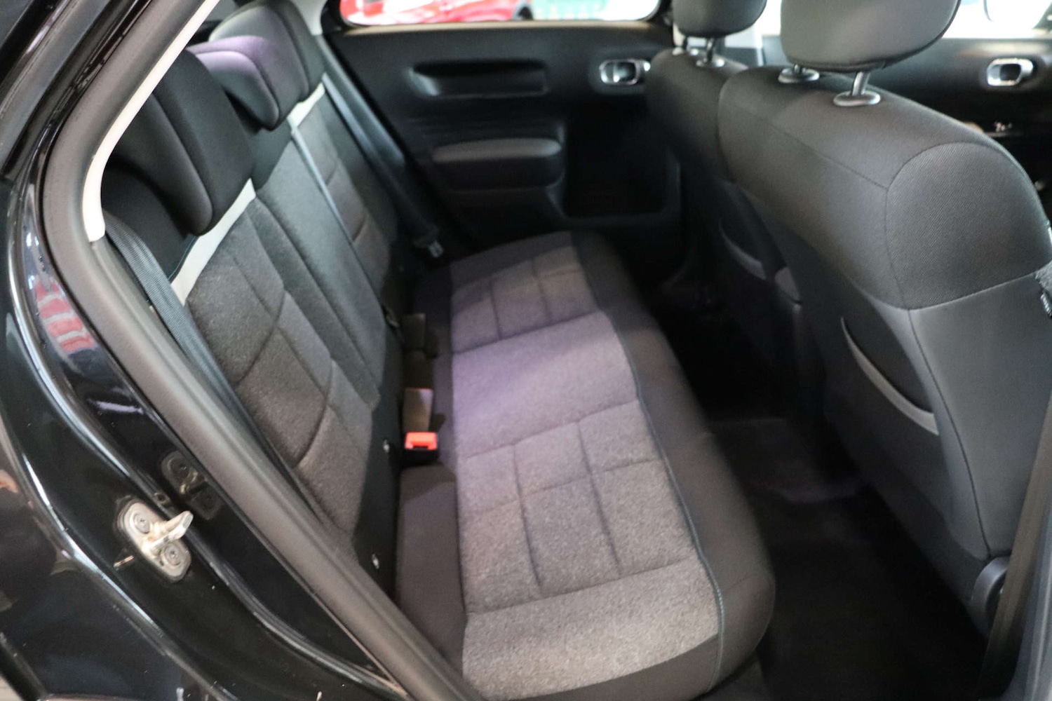 Used Citroen C4 Cactus 2018 for sale - 76751458: Photo 26