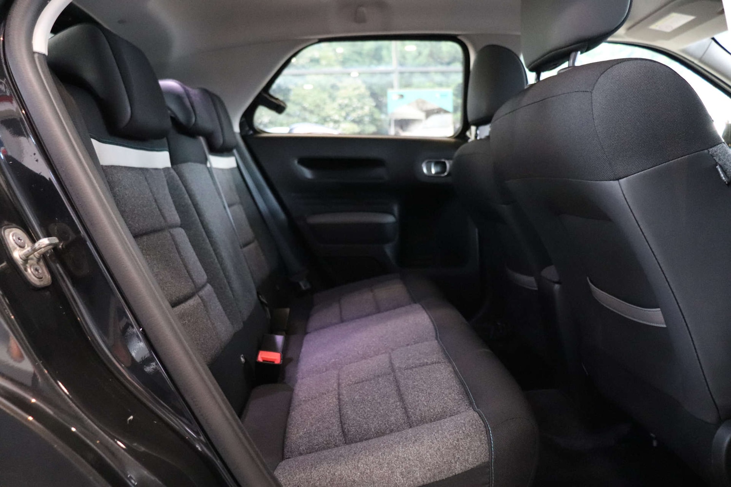 Used Citroen C4 Cactus 2018 for sale - 76751458: Photo 27