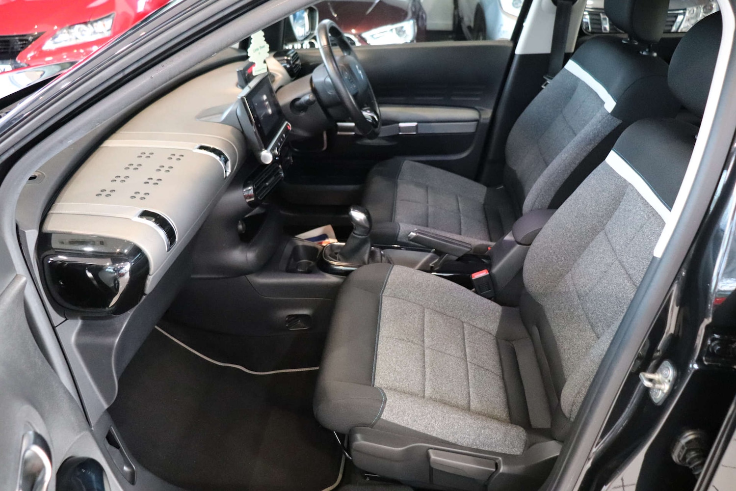 Used Citroen C4 Cactus 2018 for sale - 76751458: Photo 35