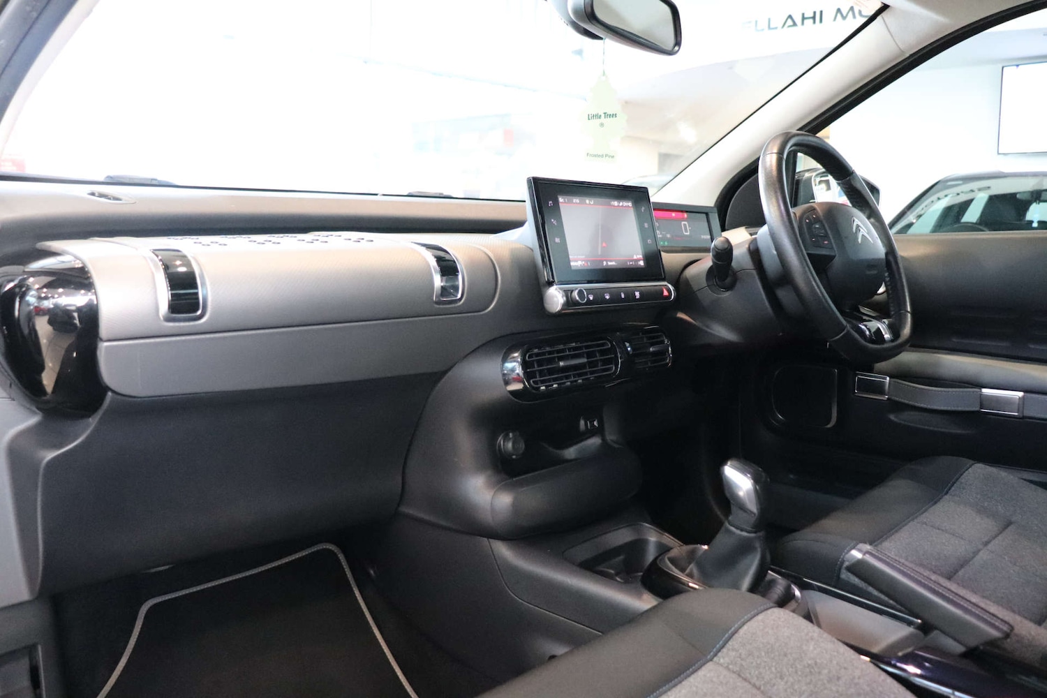 Used Citroen C4 Cactus 2018 for sale - 76751458: Photo 4