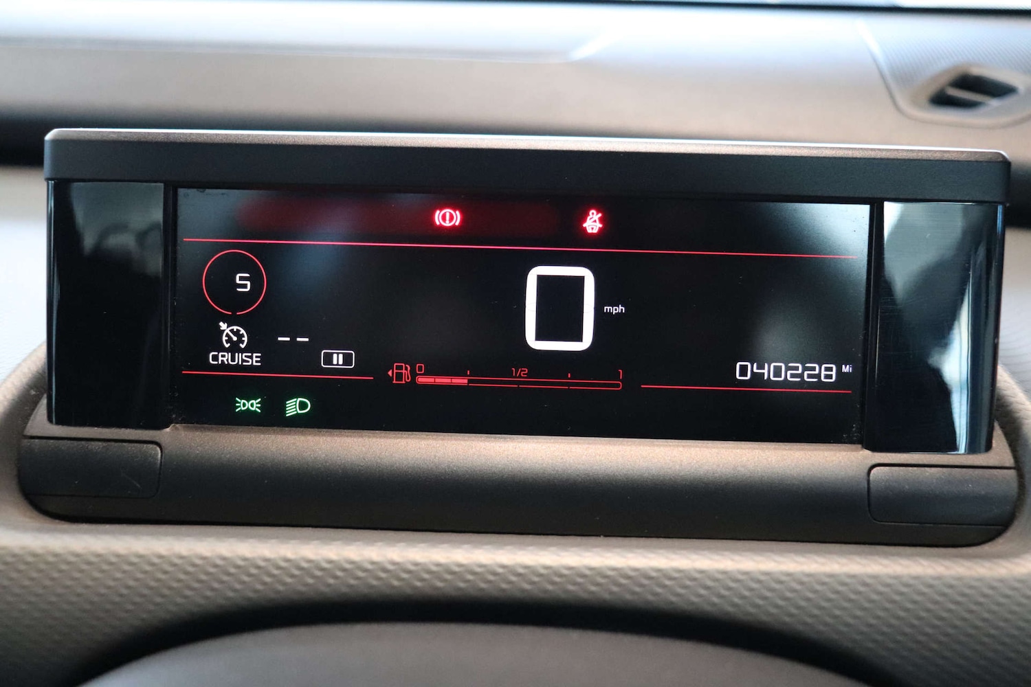 Used Citroen C4 Cactus 2018 for sale - 76751458: Photo 42