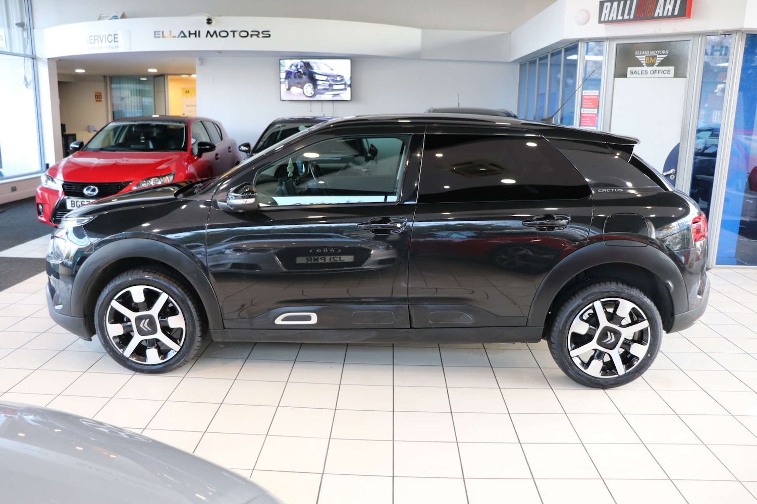 Used Citroen C4 Cactus 2018 for sale - 76751458: Photo 5