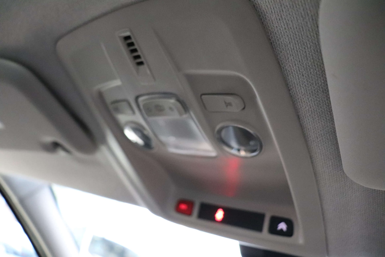 Used Citroen C4 Cactus 2018 for sale - 76751458: Photo 50