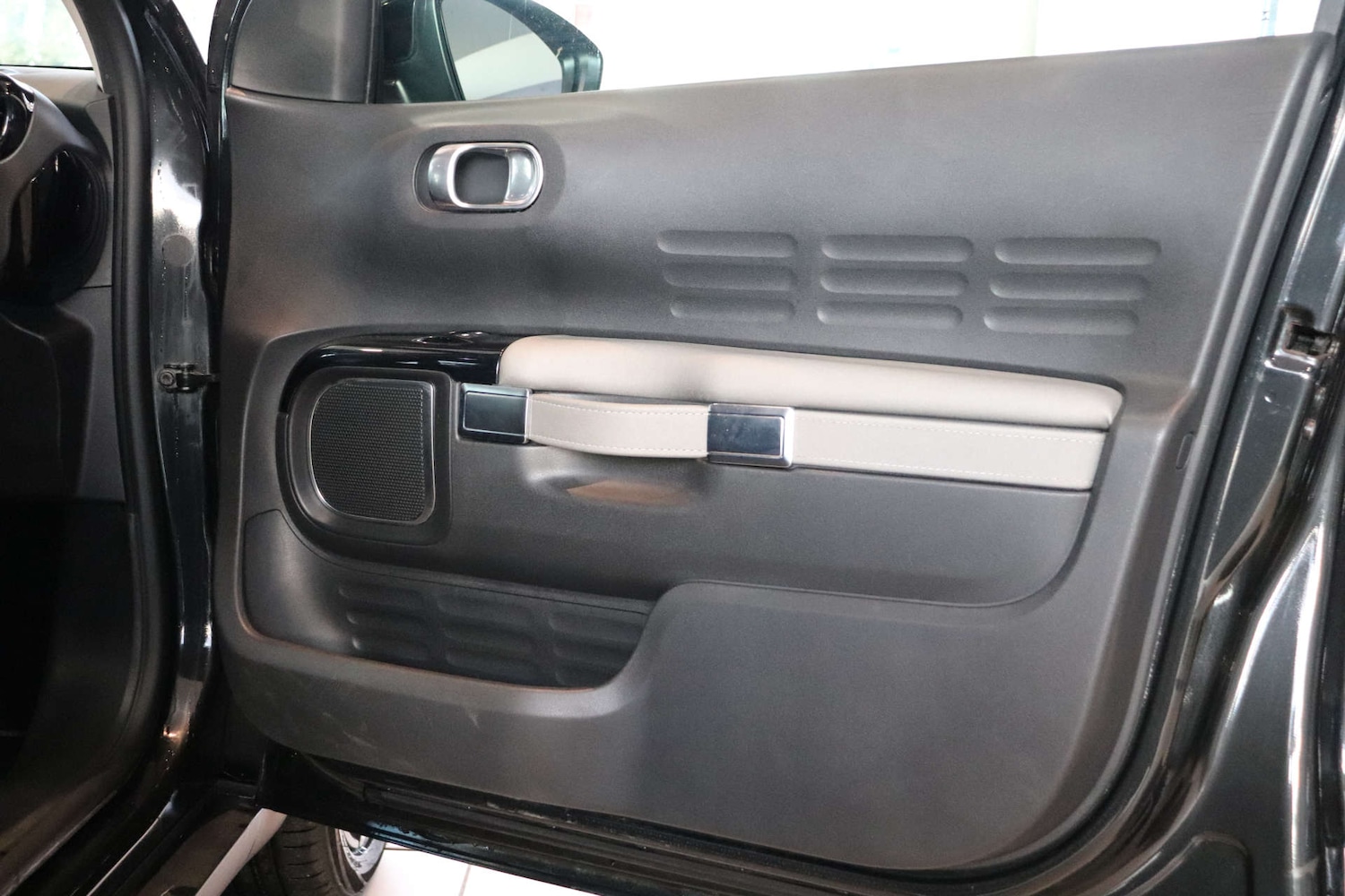 Used Citroen C4 Cactus 2018 for sale - 76751458: Photo 57